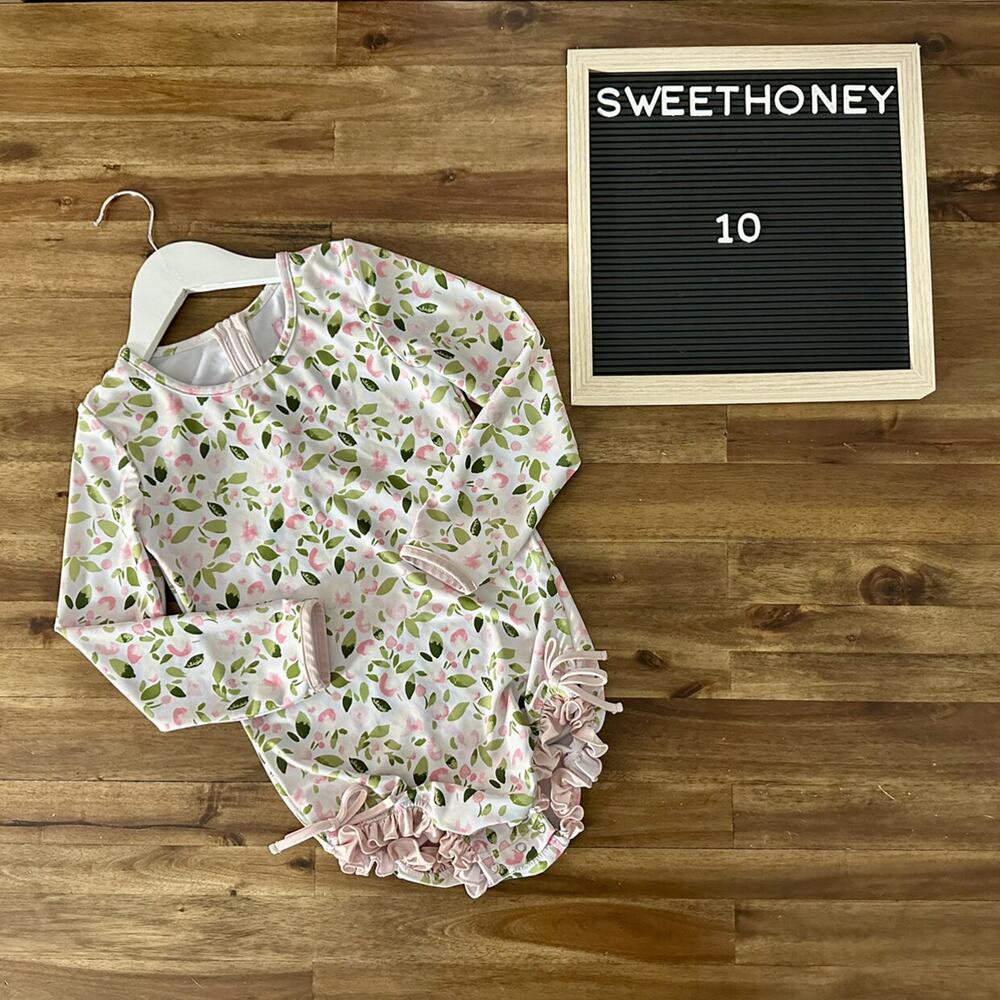 SweetHoney Long Sleeve Rash Guard Santa Cruz White Pink Green Floral Ruffle 10